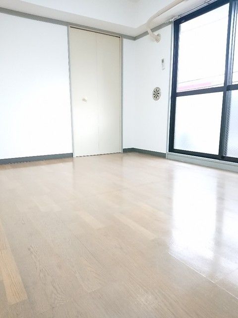 居室・リビング　別部屋の参考写真です