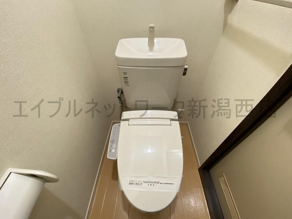 トイレ　参考写真