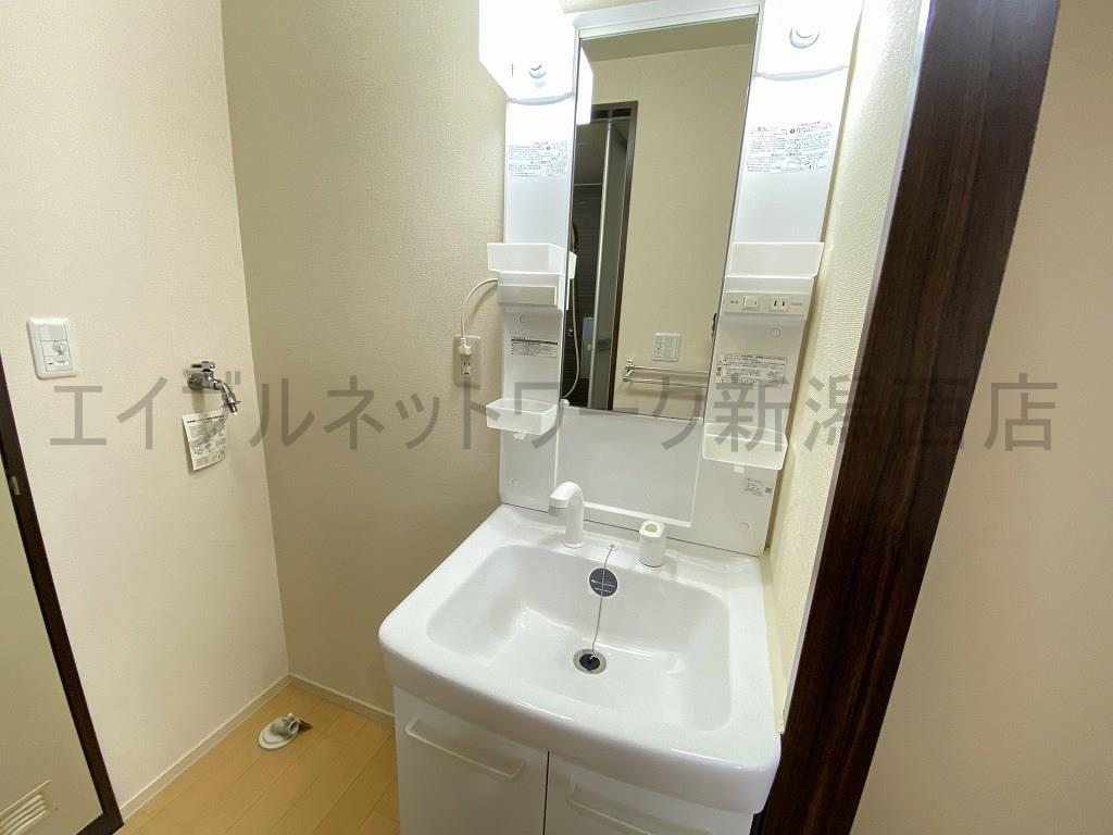 洗面設備　参考写真