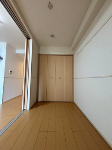 その他部屋・スペース　落ち着いて過ごせるお部屋なので、寝室にいかがでしょうか