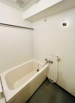 バス・シャワールーム　追焚機能付バス