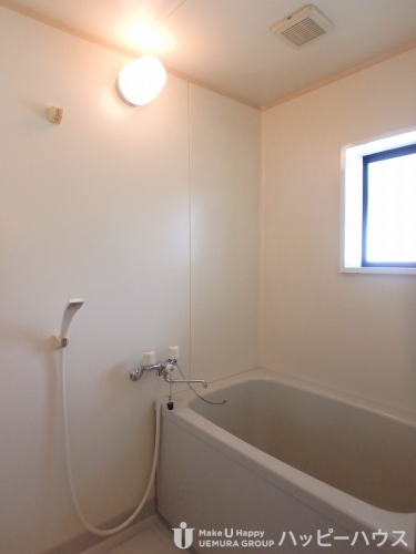 バス・シャワールーム　写真はイメージです。現状を優先とします。