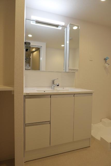 洗面設備　洗面所