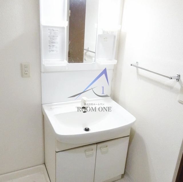 洗面設備　洗面台です。