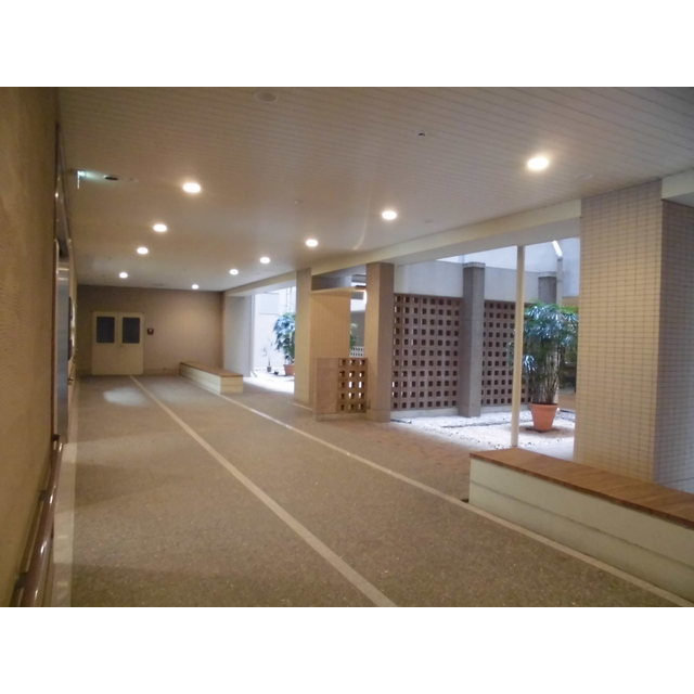 ロビー　ロビー