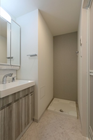 洗面設備　同物件別号室の写真です。