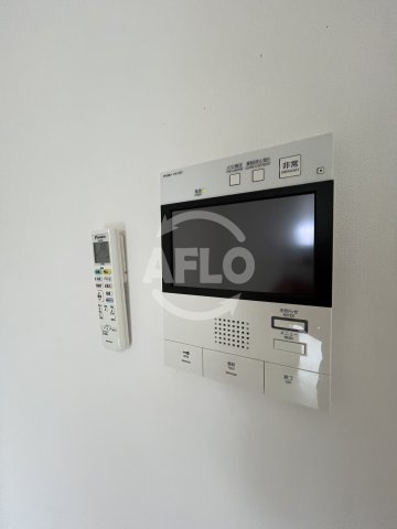 セキュリティ　S-RESIDENCE江坂Eminence　モニター付きイン