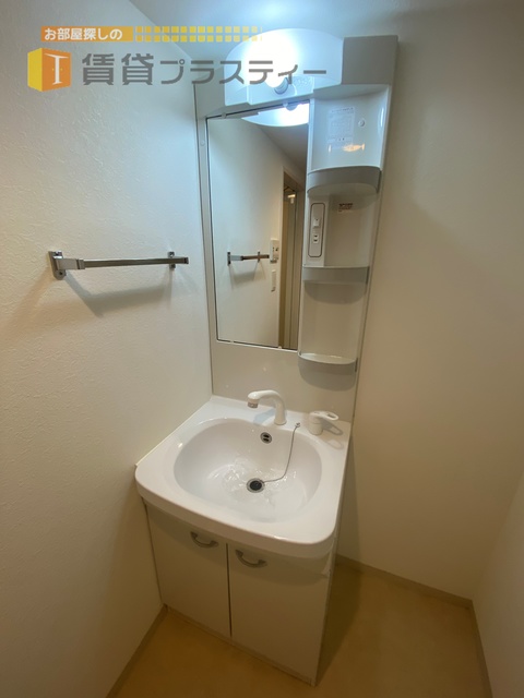 洗面設備　必須アイテム、独立洗面台