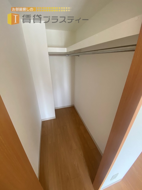 収納　嬉しいウォークインクローゼット