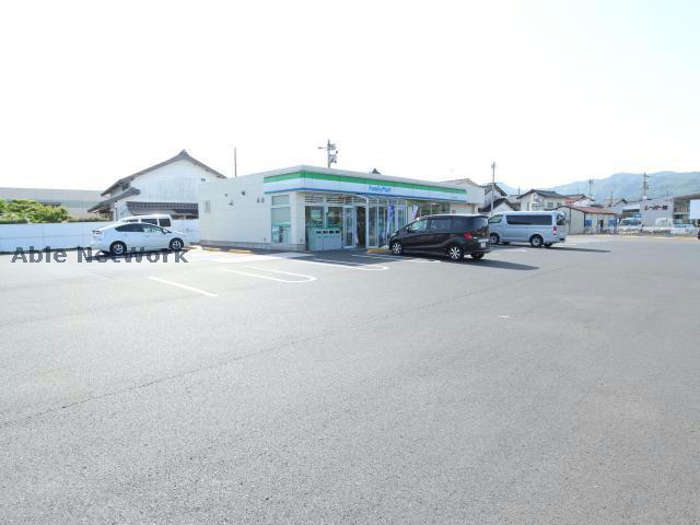 コンビニ　ファミリーマートJAいずも小山店（コンビニ）まで739m