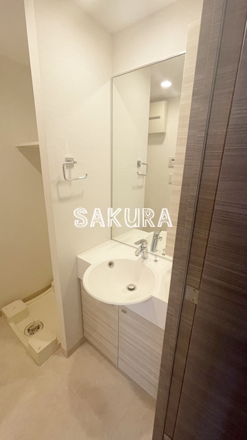 洗面設備　朝の身支度に欠かせない独立洗面台♪