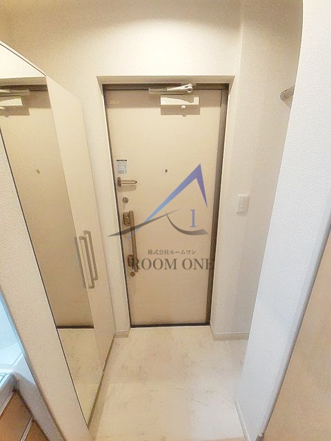 玄関　玄関です。