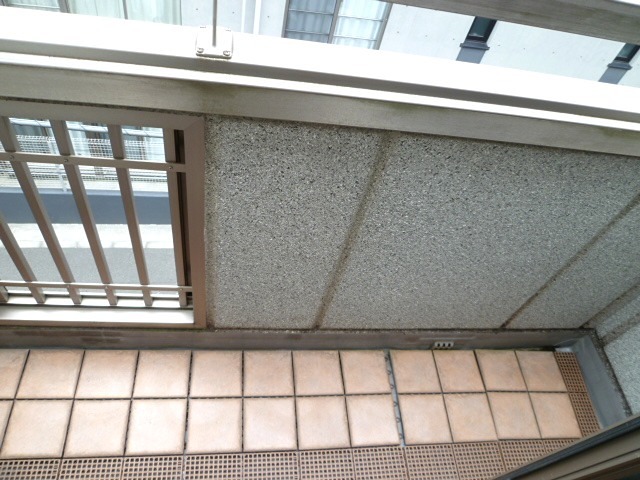 バルコニー　（別タイプ参考写真）豊島区南大塚1丁目アパート