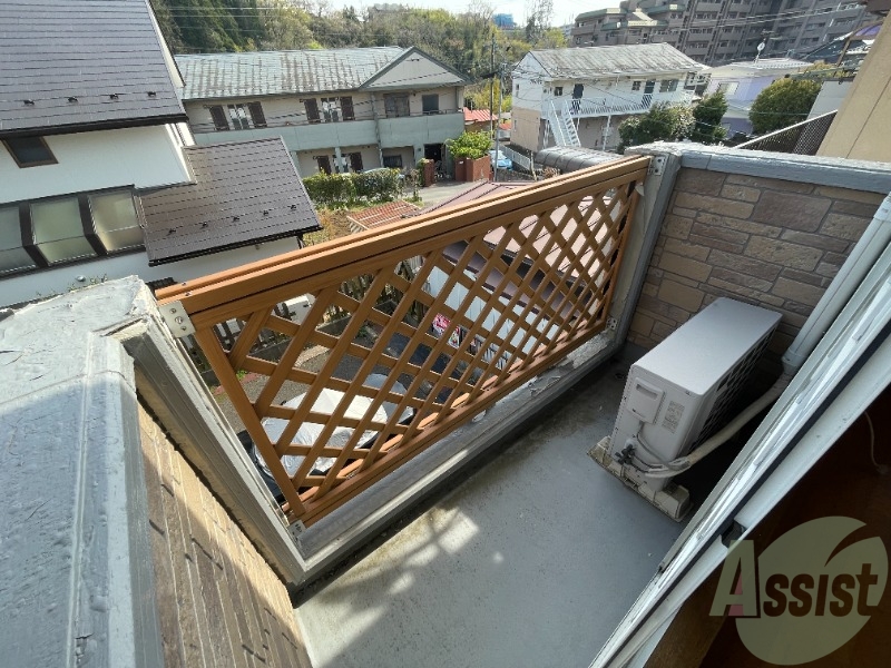 バルコニー　バルコニーは洗濯物を干すスペースが確保されていました