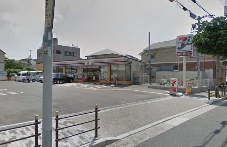 コンビニ　セブンイレブン（コンビニ）まで477m