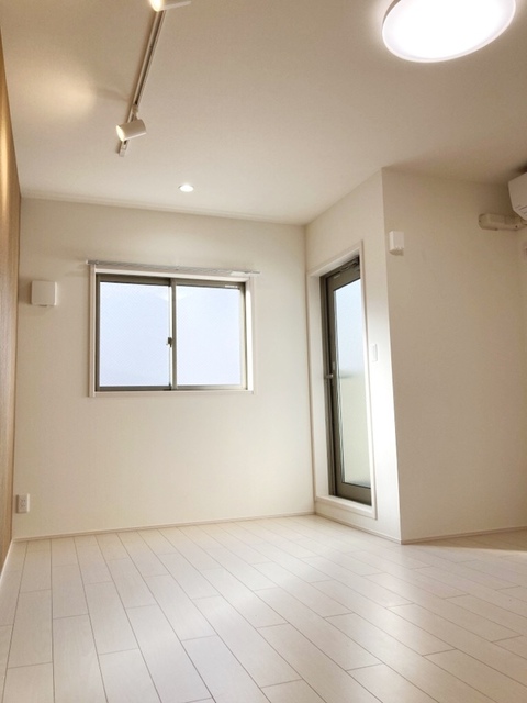 居室・リビング　同仕様