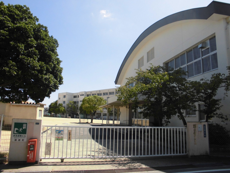 小学校　播磨西小学校（小学校）まで406m