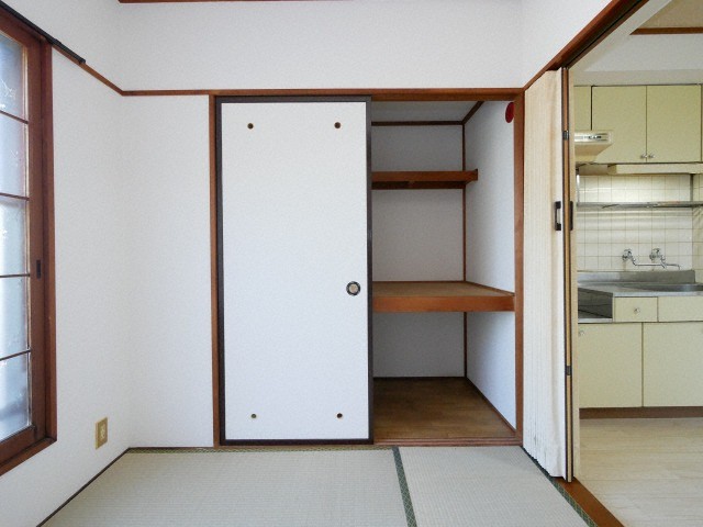 収納　壁一面の大型収納です。