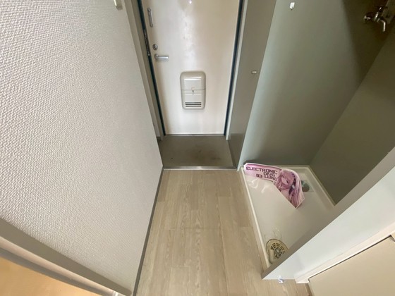 玄関　※別部屋の写真です