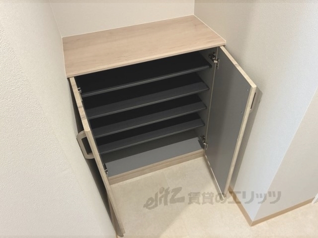 収納　下駄箱