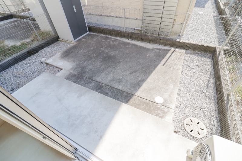 庭　図面と現状に相違がある場合には現状を優先