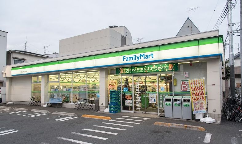 コンビニ　ファミリーマート阿佐谷北六丁目店（コンビニ）まで194m