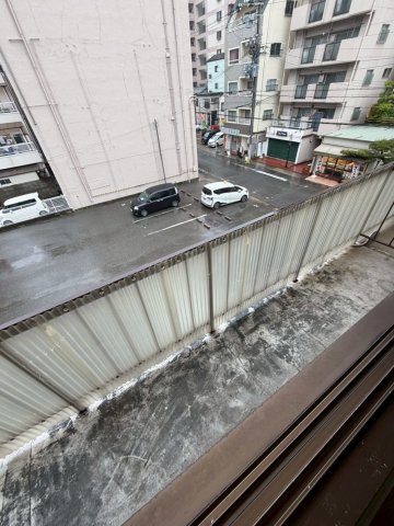 バルコニー　広々としたバルコニーです