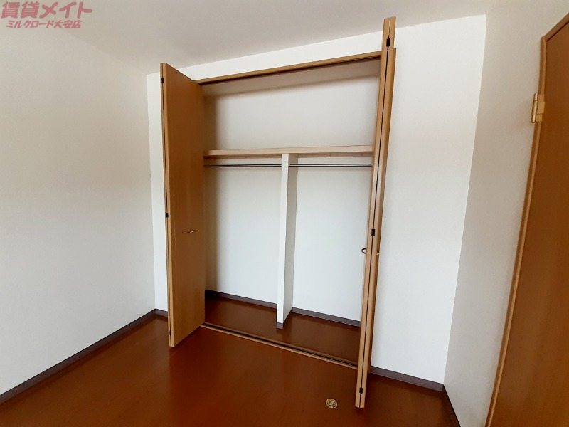 収納　※同物件別部屋の参考写真