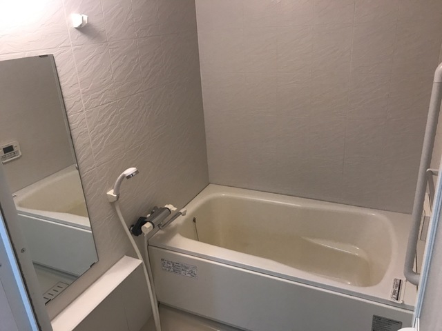 バス・シャワールーム　浴室換気乾燥機付き