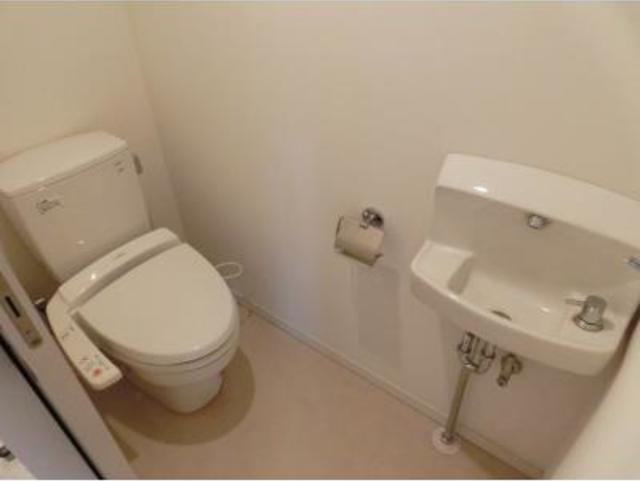 トイレ　別部屋参考写真