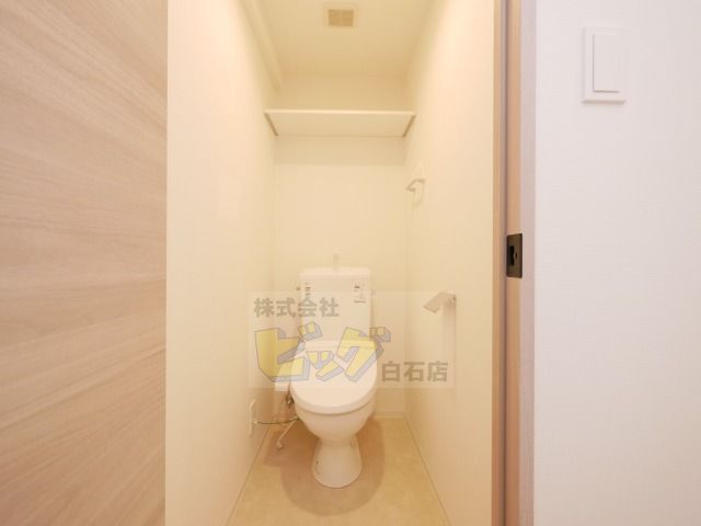 トイレ　ウォシュレット付きのトイレです♪