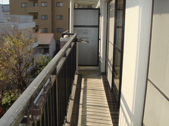 バルコニー　バルコニー付き