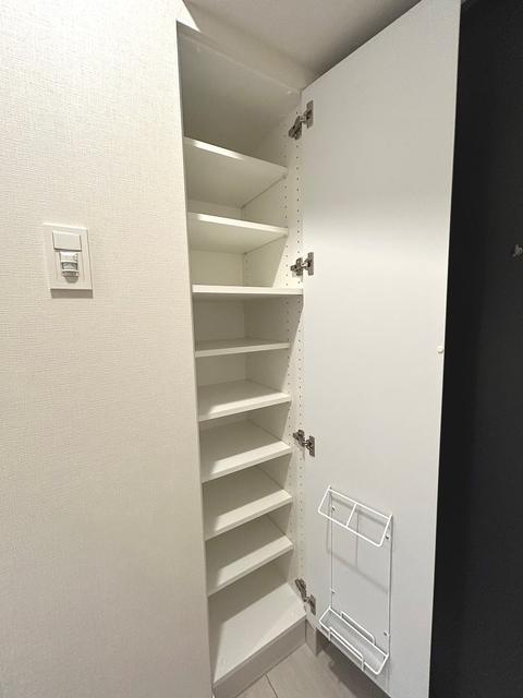 収納