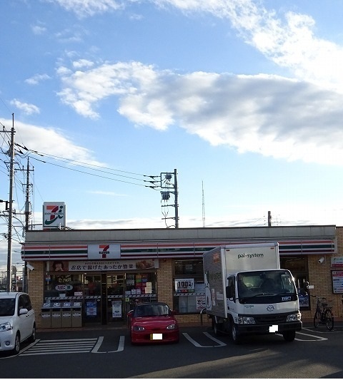 コンビニ　セブンイレブン（コンビニ）まで450m