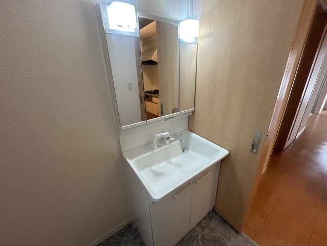 洗面設備　※写真は類似写真