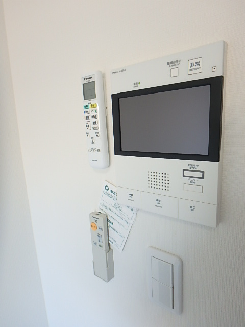 セキュリティ　ハンズフリーカラーモニター付きインターホン