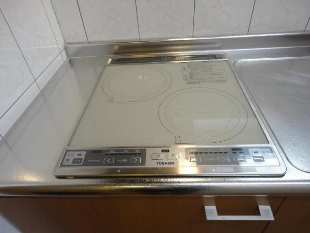 キッチン　ＩＨクッキングヒーター