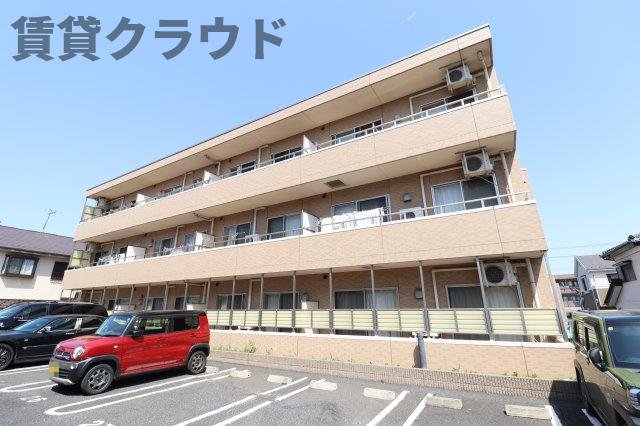 建物外観　落ち着いた雰囲気の外観です