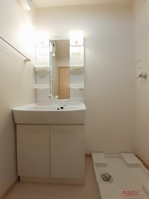 洗面設備　図面と現状に相違がある場合には現状を優先