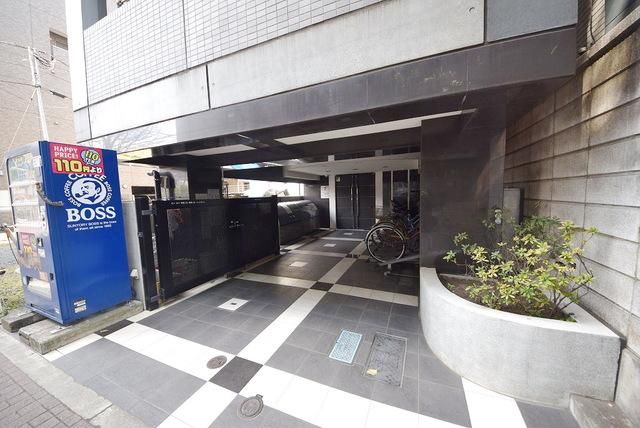 エントランス　★お問い合わせはタウンハウジングまで★