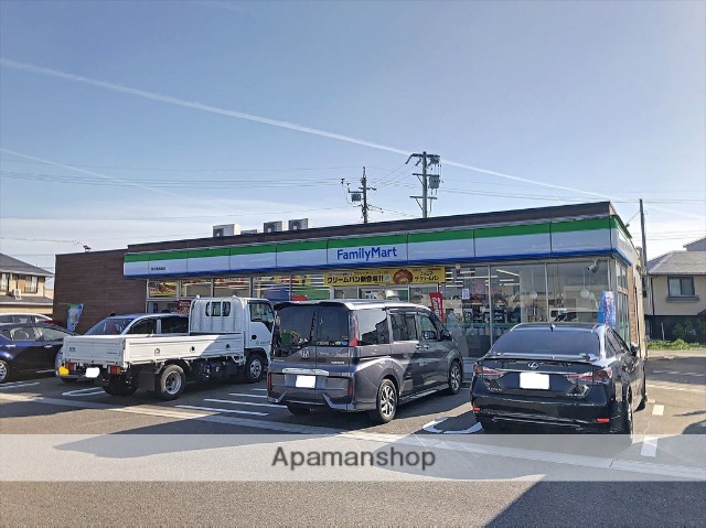 コンビニ　ファミリーマート知立東海道店（コンビニ）まで887m
