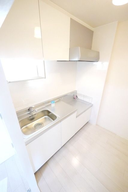 キッチン　別部屋イメージ