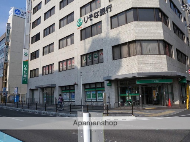 銀行　りそな銀行八尾支店（銀行）まで166m