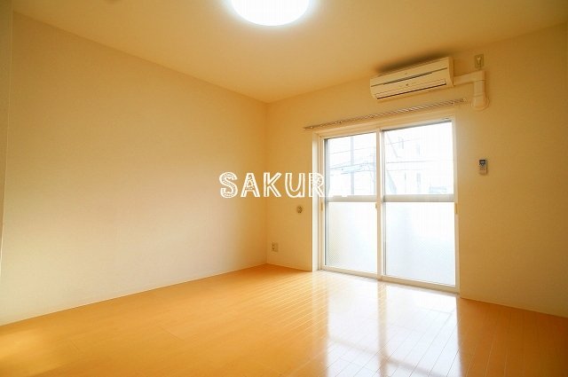 その他設備　室内エアコン付き♪