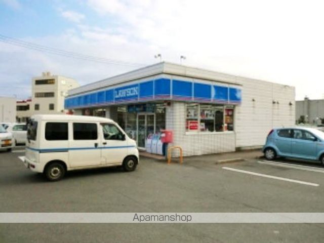 コンビニ　ローソン　三国山王店（コンビニ）まで450m