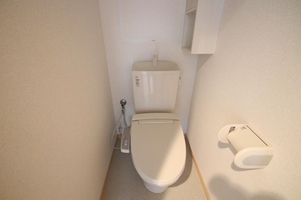 トイレ　同建物別号室