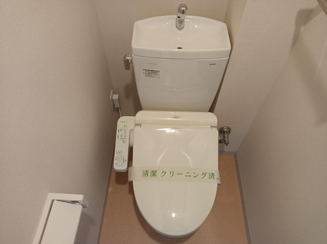 トイレ　※別室参考写真です
