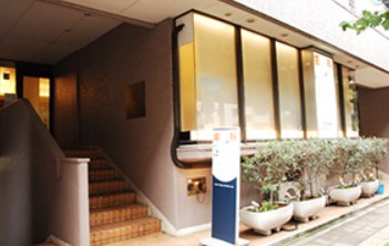 病院　曽我歯科医院三軒茶屋（病院）まで1045m