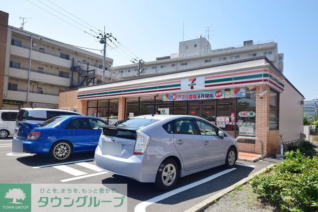 コンビニ　セブンイレブン横浜鴨居1丁目店（コンビニ）まで640m