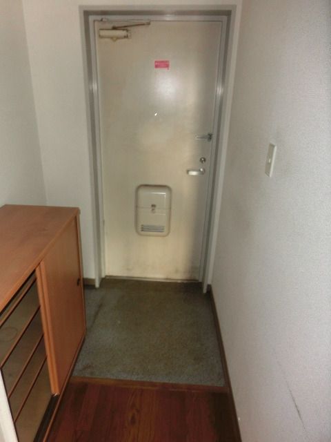 玄関　機能的な玄関